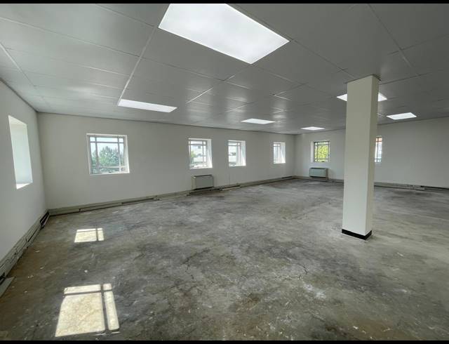 187.60M² OFFICE TO LET IN RIVONIA